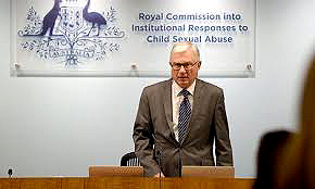 Vagttårnets politik i børnemisbrugssager i Australien